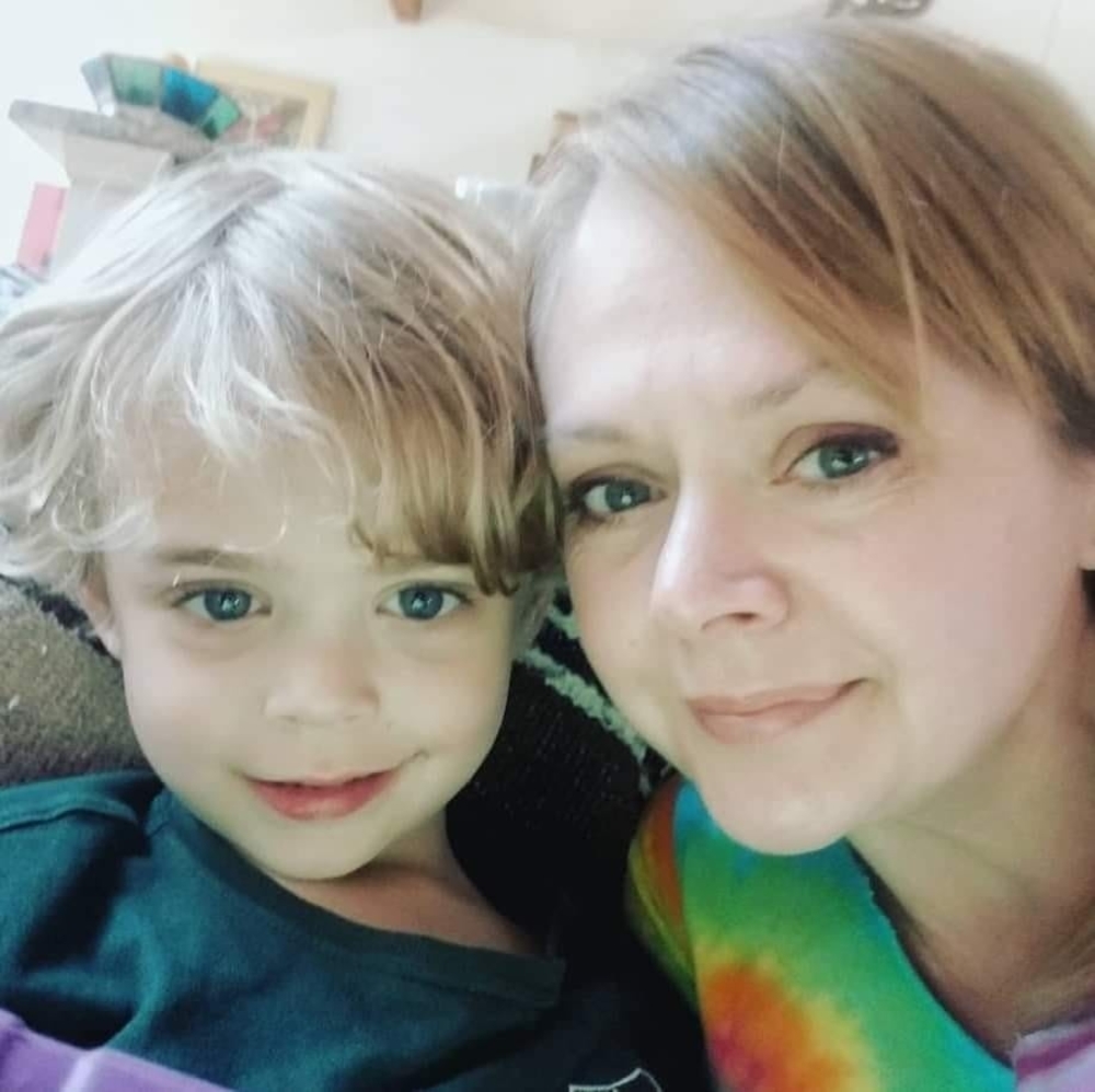 Meet your Posher, Kelly